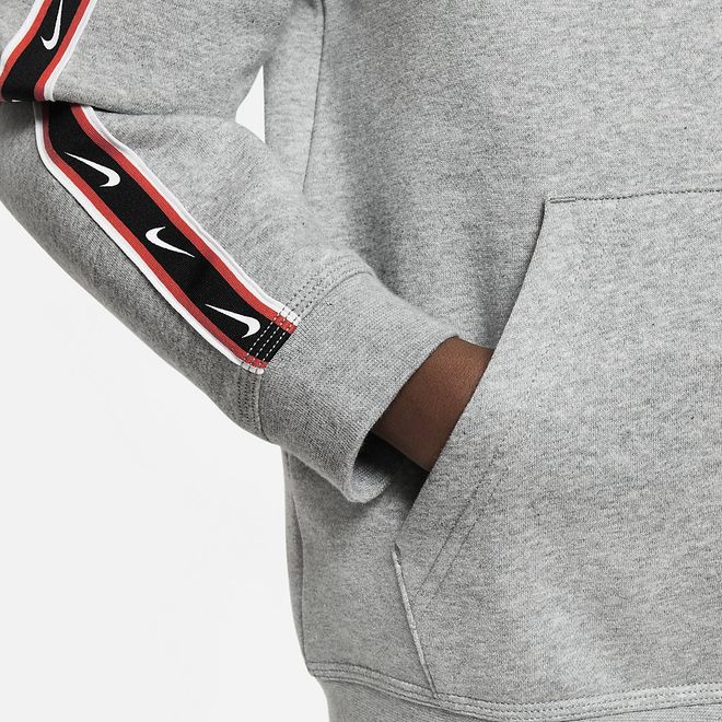 Afbeelding van Nike Sportswear Repeat Fleecehoodie Kids Dark Grey Heather