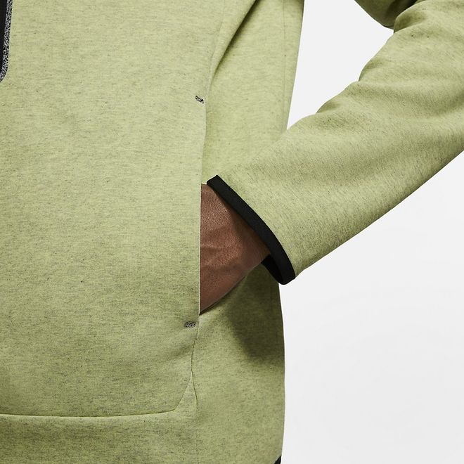 Afbeelding van Nike Sportswear Tech Fleece Hoodie Lime Ice