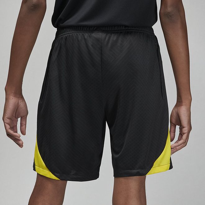 Afbeelding van Paris Saint-Germain Strike Nike Dri-FIT Voetbalshorts Black Tour Yellow