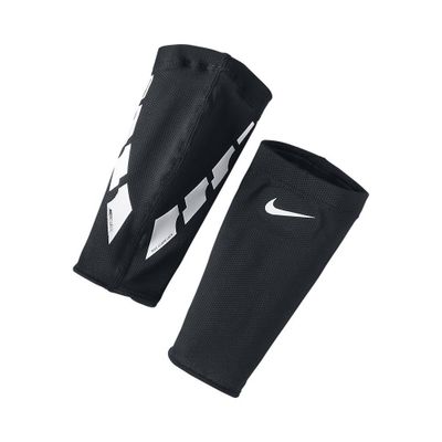 Foto van Nike Guard Lock Elite Sleeves Zwart