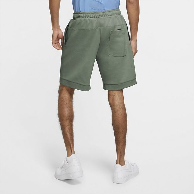 Afbeelding van Nike Sportswear Modern Essentials Short Spiral Sage