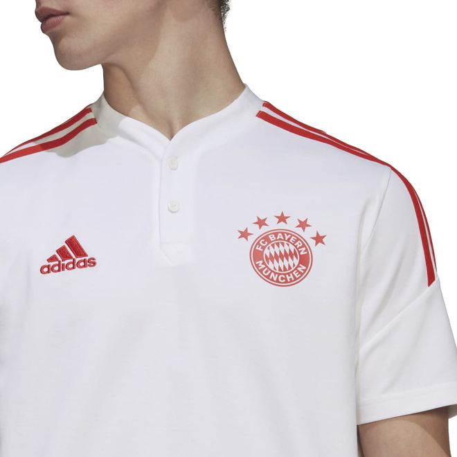 Afbeelding van FC Bayern München Condivo 22 Polo Set White