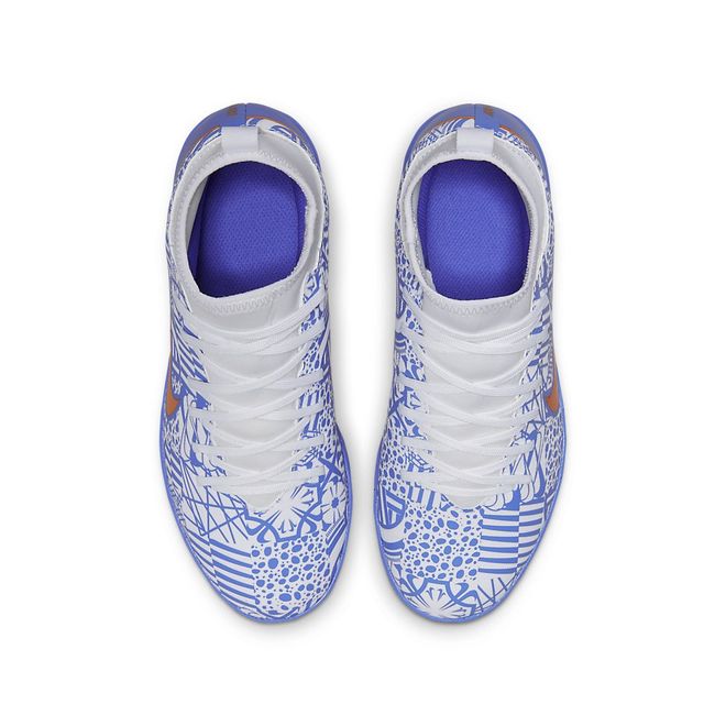 Afbeelding van Nike Mercurial Superfly 9 Club CR7 IC Kids White Metallic Copper