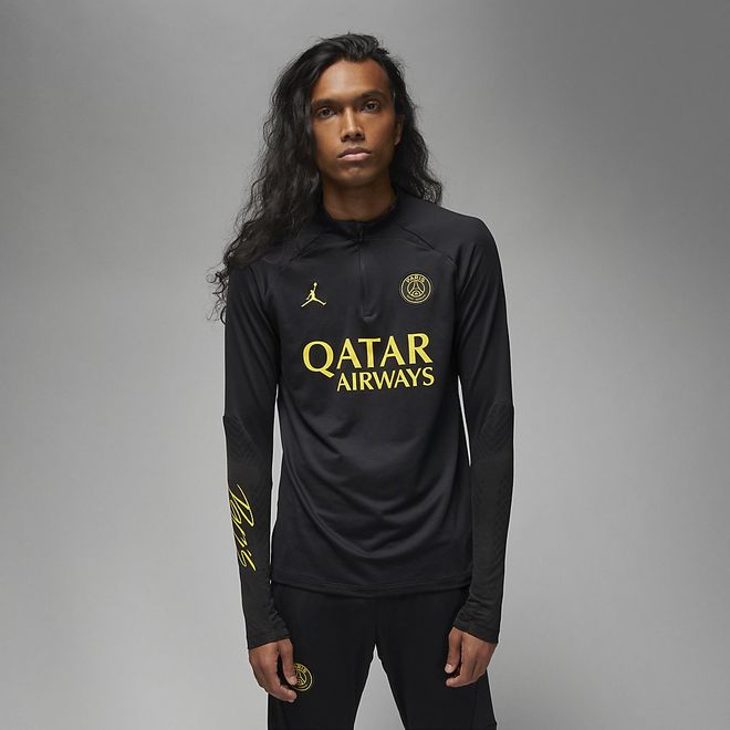 Afbeelding van Paris Saint-Germain Strike Jordan Dri-FIT Voetbaltrainingstop Black Tour Yellow