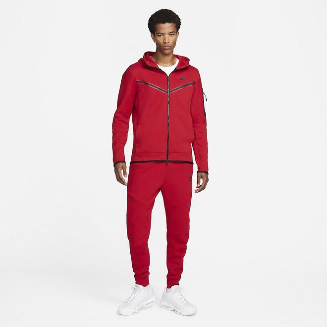 Afbeelding van Nike Tech Fleece Pant Gym Red