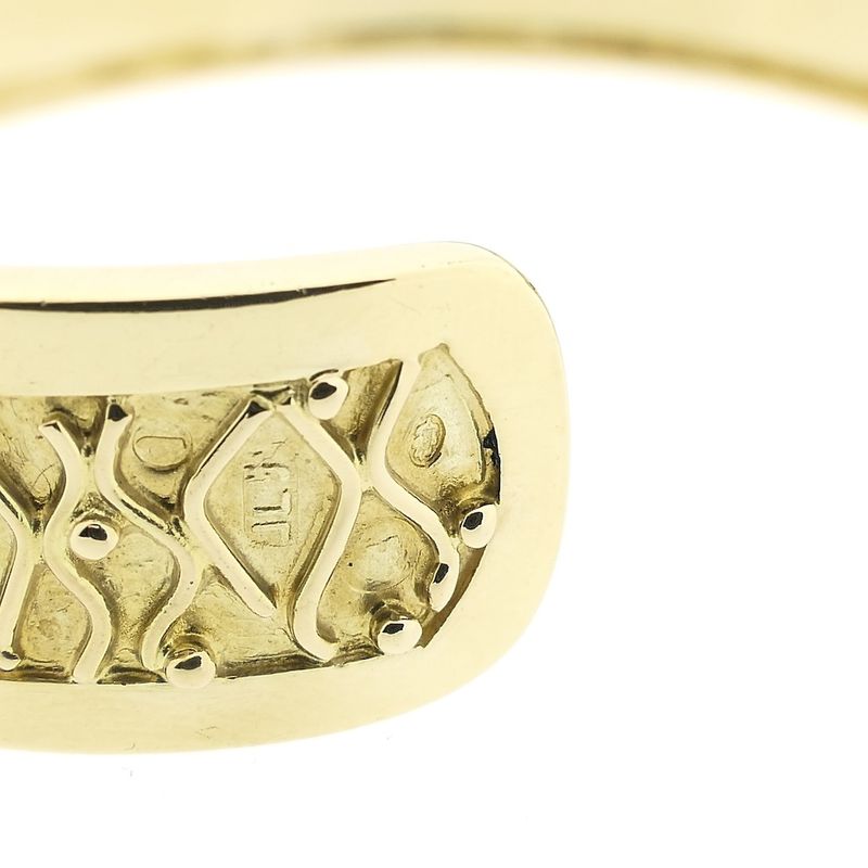 Image 5 of Gold wide slave bracelet with engravings; Size M