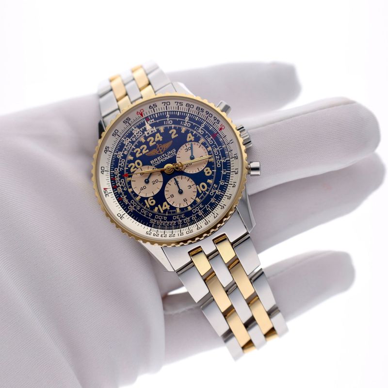Image 15 of Breitling Navitimer Cosmonaute D12022; Vintage Men’s Watch in Full Set