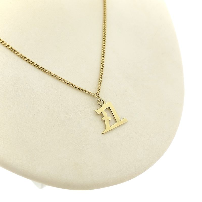 Image 4 of Gold pendant of Chinese horoscope sign; Ox