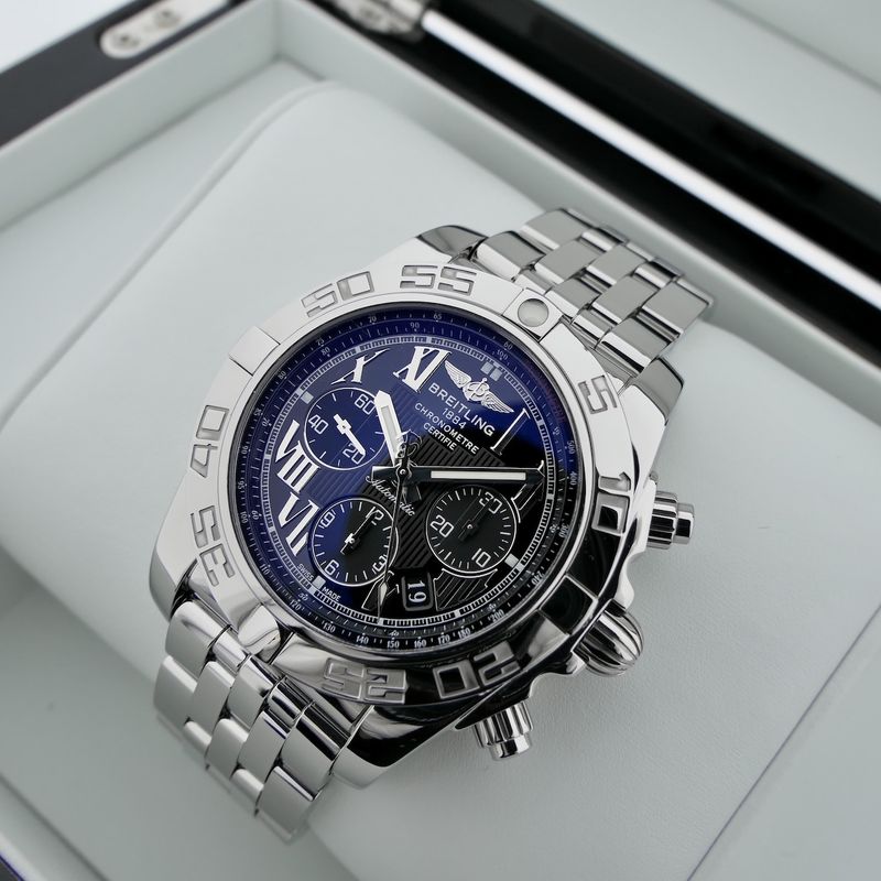 Image 17 of Breitling Chronomat 44 B01 AB0110; Chronograph men's watch