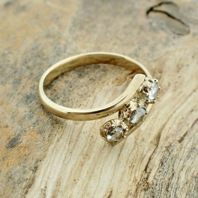 Gold ring with rose-cut diamonds; approx. 0.20 ct. Image 2 of Gold ring with rose-cut diamonds; approx. 0.20 ct.