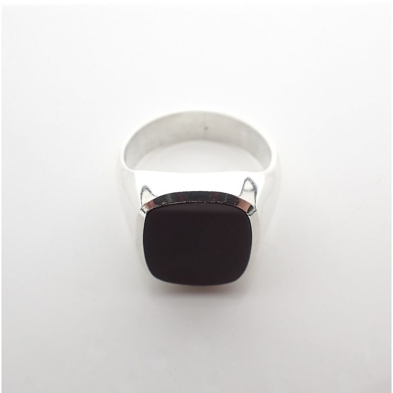 Image 5 of Signet ring set with carnelian