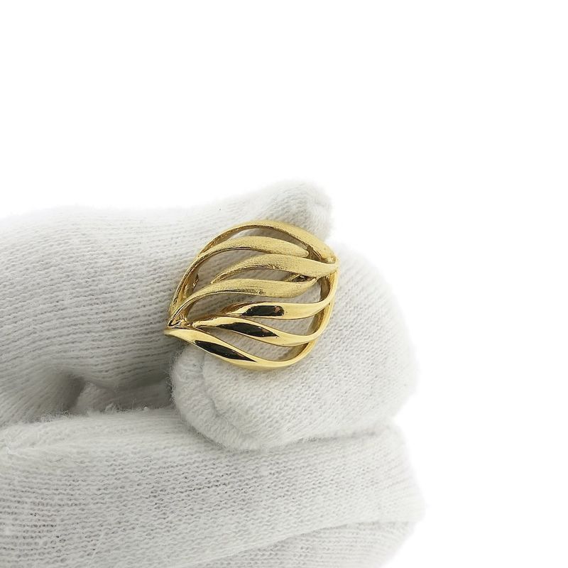 Image 8 of Vintage gold leaf brooch