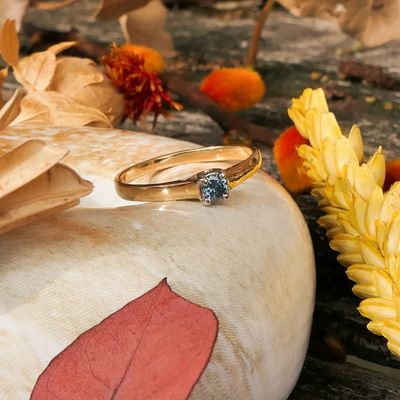 Image 2 of 9 carat ring with blue diamond | 0.18 ct.