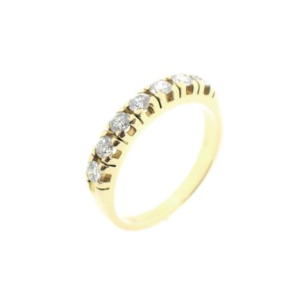 Image 1 of 18 carat yellow gold ring | 0.49 ct diamond