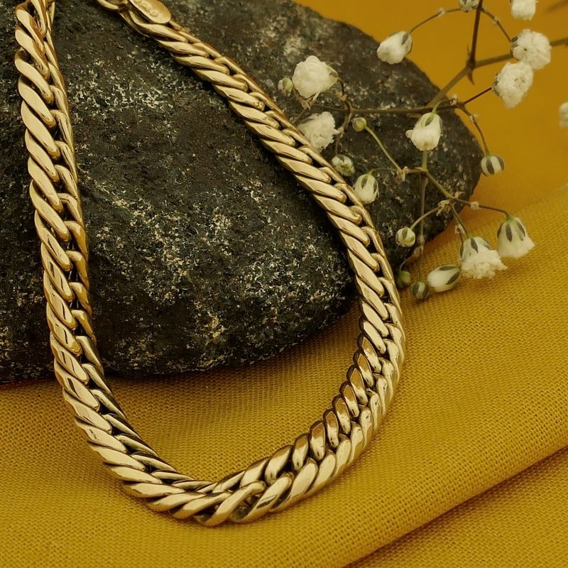 Image 2 of Gold flat gourmet link bracelet