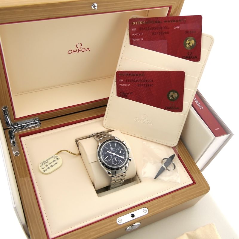 Image 25 of Omega Speedmaster Racing 326.30.40.50.01.001; Automatic chronograph watch