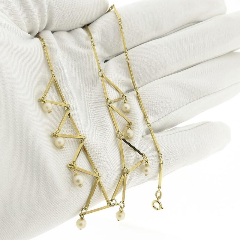 Image 9 of Gold bar necklace with pearls