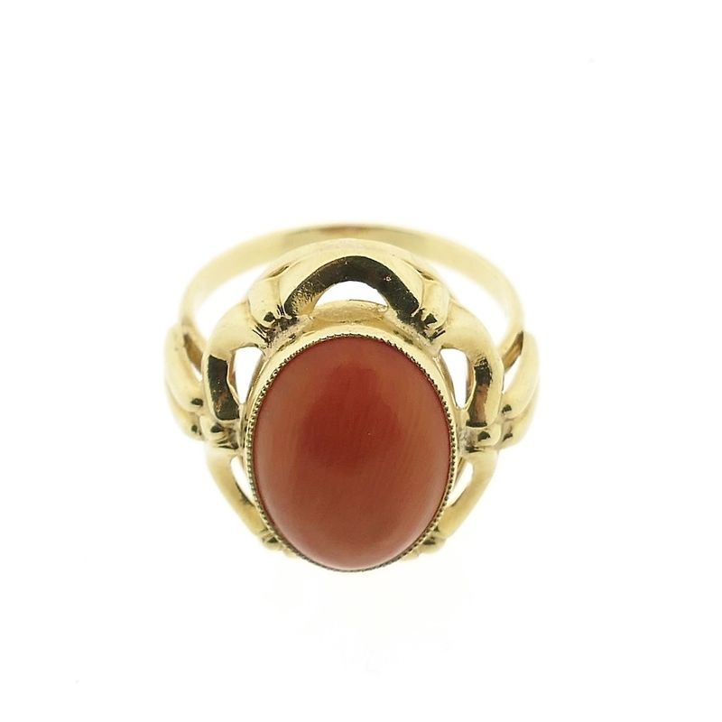 Image 3 of Gold ring with red coral | Vintage