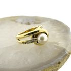 Image 2 of Gold ring with pearl and diamond; 0.08 ct.