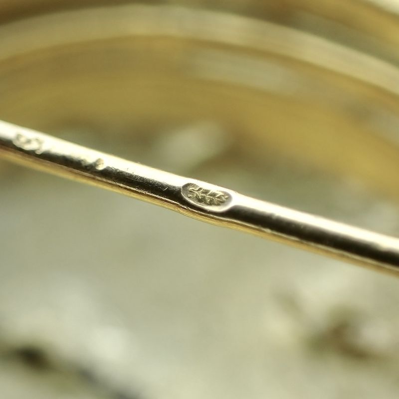 Image 6 of Old Dutch gold brooch with a cap bell