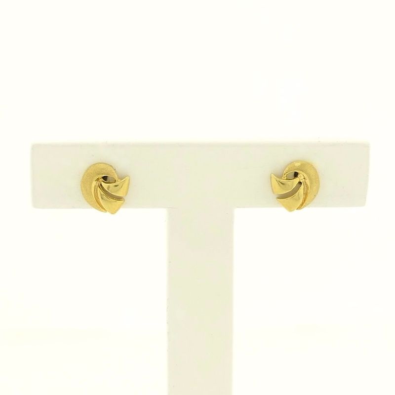 Image 1 of Gold stud earrings