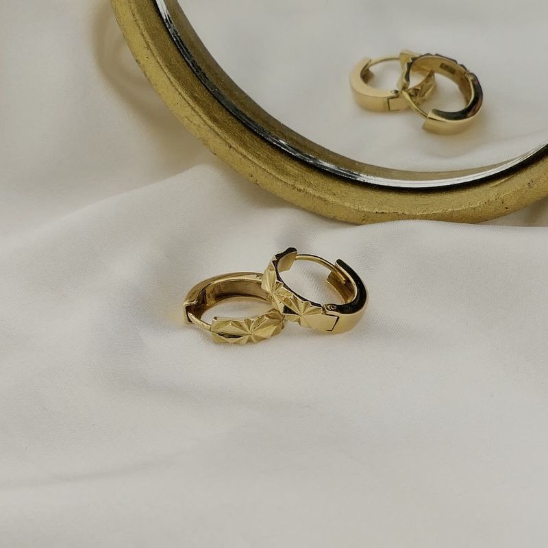 Image 2 of Gold faceted earrings