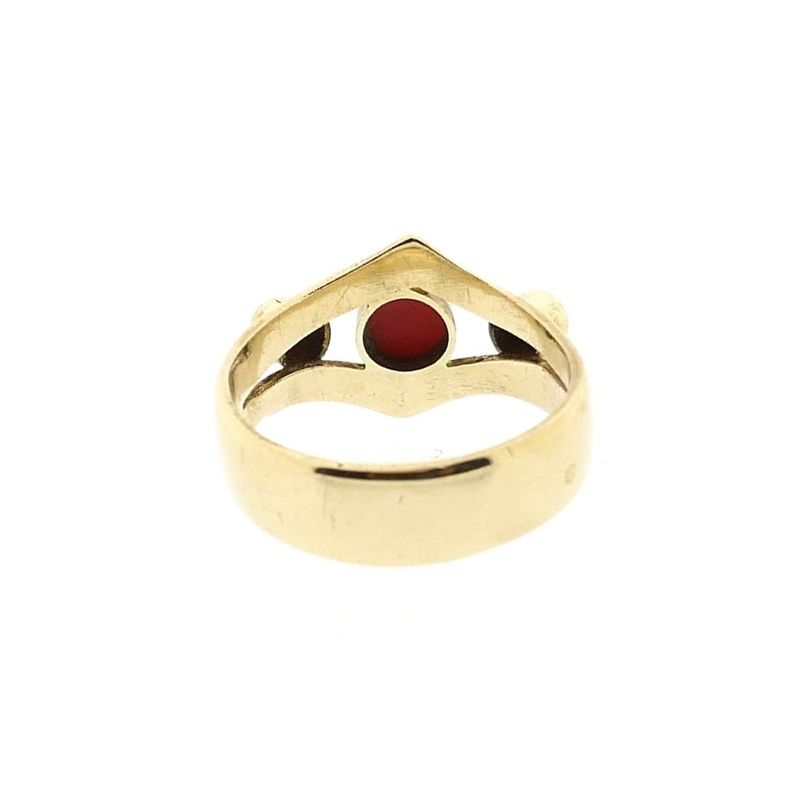 Image 4 of Vintage Gold Ring with Blood Coral