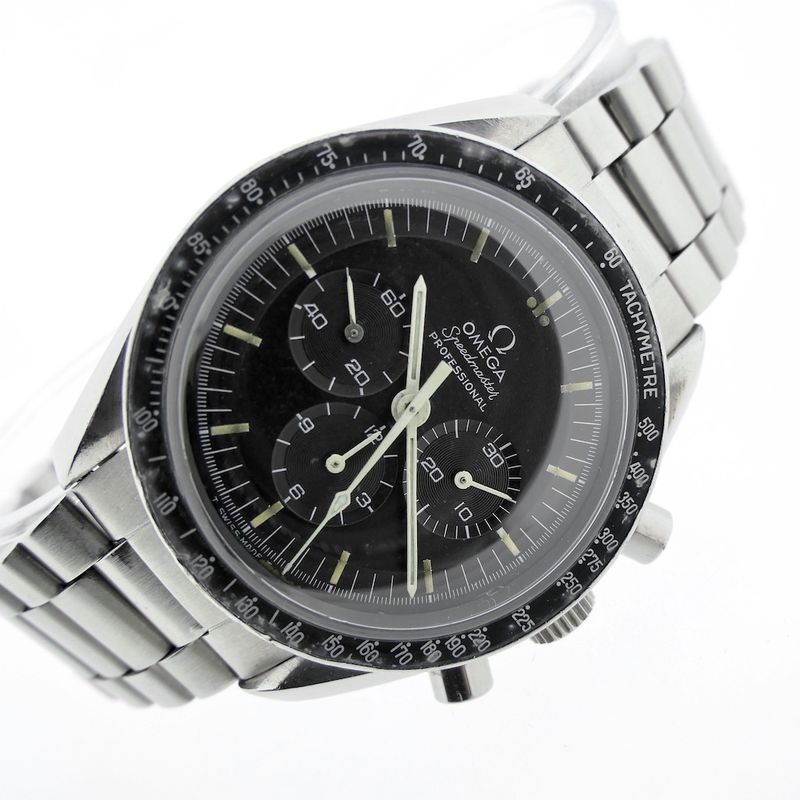 Image 12 of Omega Speedmaster Moonwatch 145022-69 ST; Vintage chronograph watch from 1969