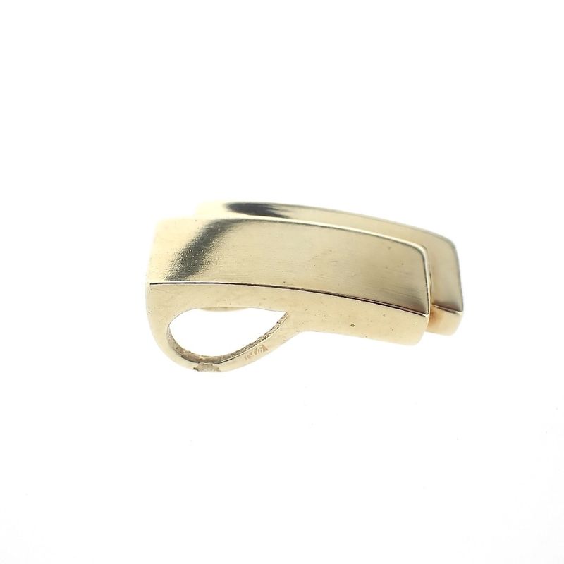 Image 4 of Gold minimalist pendant