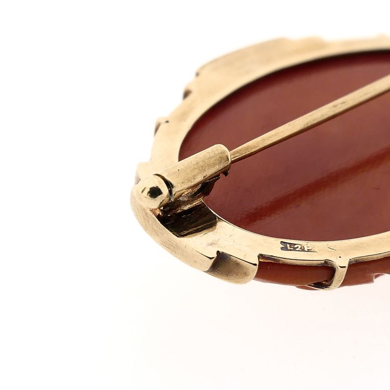 Afbeelding 5 van Gouden broche met camee; bloedkoraal