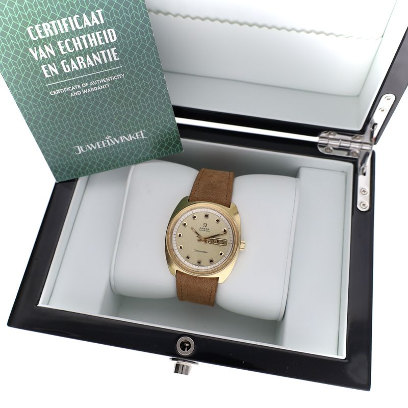 Image 20 of Breitling Chronomat 32mm A77310; Ladies Watch