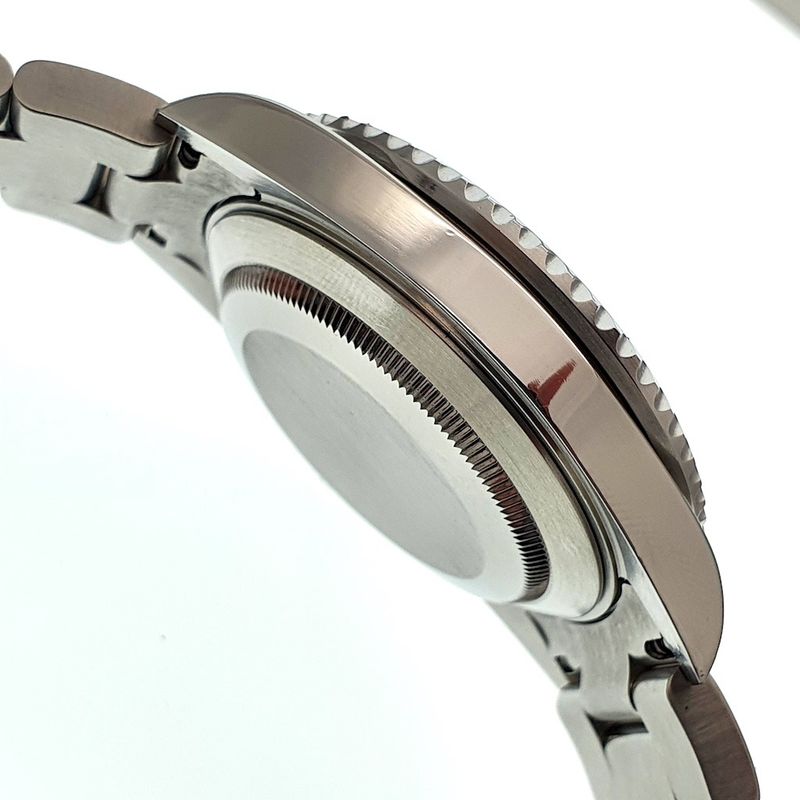 Image 9 of Rolex Submariner 16610; Men's watch