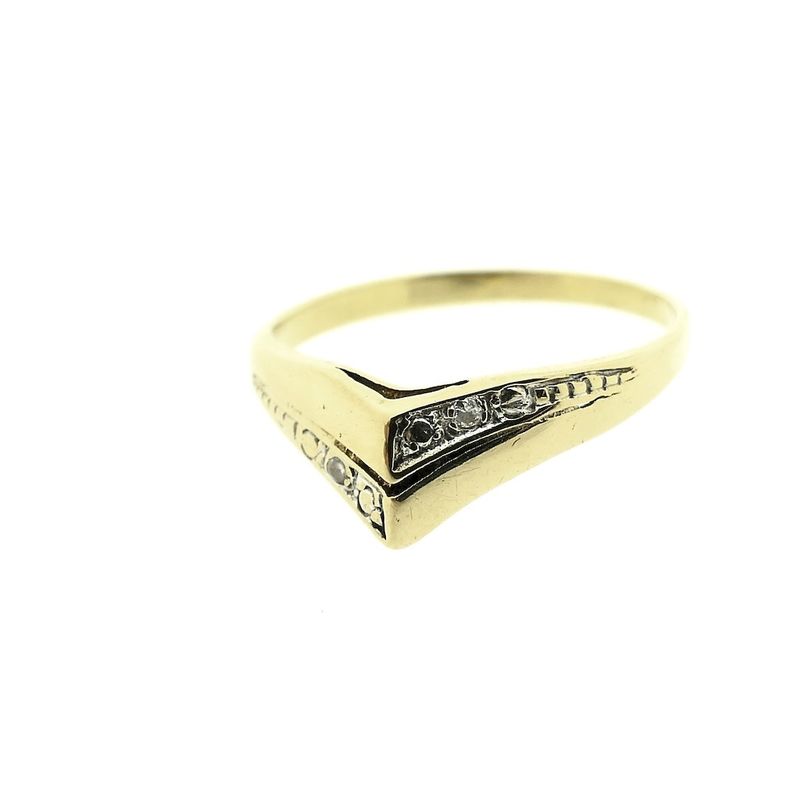 Image 7 of Gold V-shaped ring with diamond | 0.01 ct.