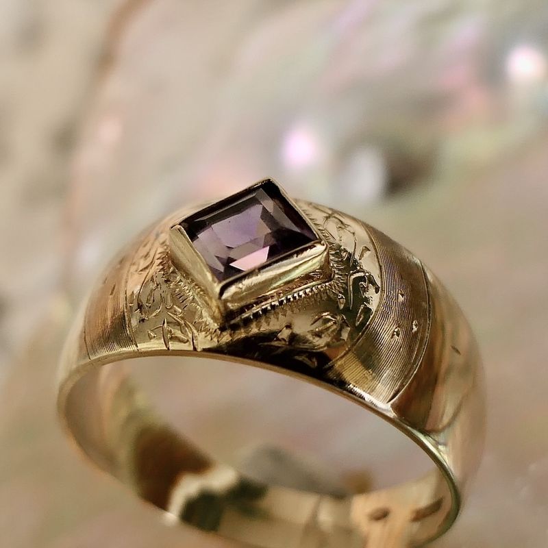 Image 2 of Victorian amethyst ring | Antique