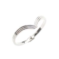 Silver women's ring | V-shape