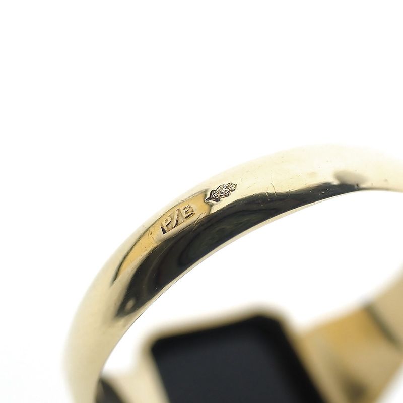 Image 5 of Large gold men's signet ring with onyx