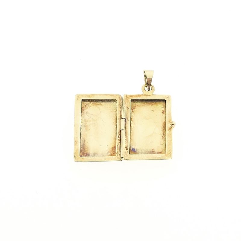 Image 2 of Vintage gold locket pendant