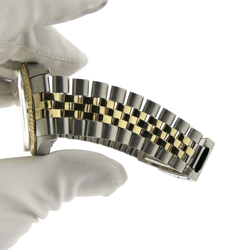 Image 18 of Rolex Datejust 1601 'Full-set'; Vintage automatic watch from 1977