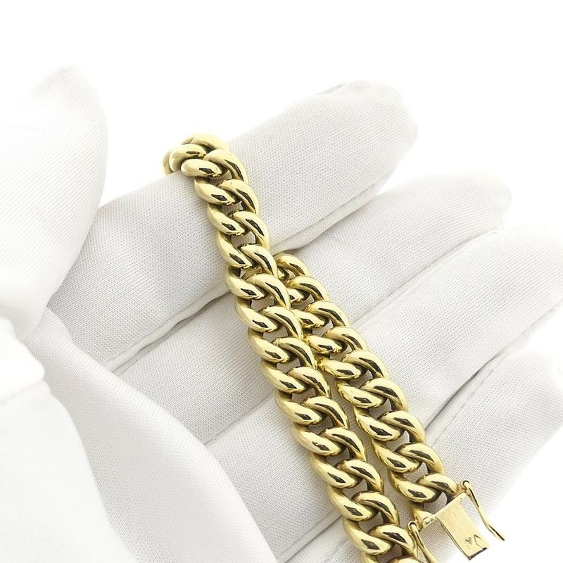 Image 6 of Gold gourmet link bracelet