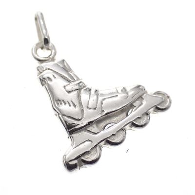 Silver pendant; Roller skates Image 2 of Silver pendant; Roller skates