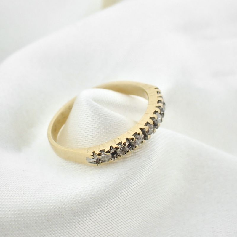 Image 2 of Gold ring with diamonds | 0.21 ct.