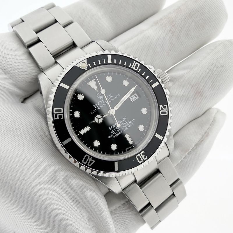 Image 8 of Rolex Sea Dweller 40mm 16600; Automatic diving watch