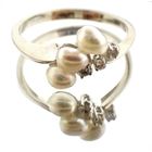Image 3 of White gold ring with pearl and diamond
