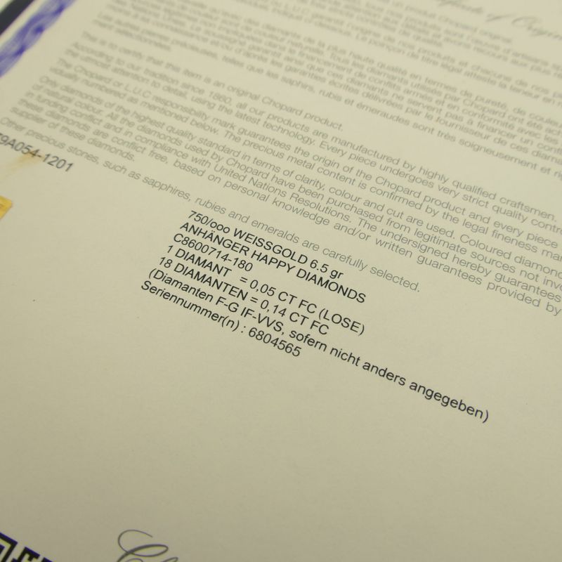 Image 8 of 18K white gold necklace with 0.19 ct. diamond | Chopard