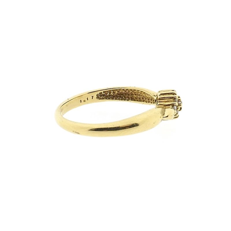 Image 4 of Gold entourage ring with diamonds; 0.18 ct.
