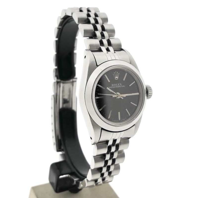 Image 3 of Rolex Oyster Perpetual 26mm 67180; Vintage ladies watch