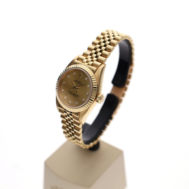 Image 3 of Rolex Oyster Perpetual 26mm 76198; 18ct. Yellow Gold Ladies Watch