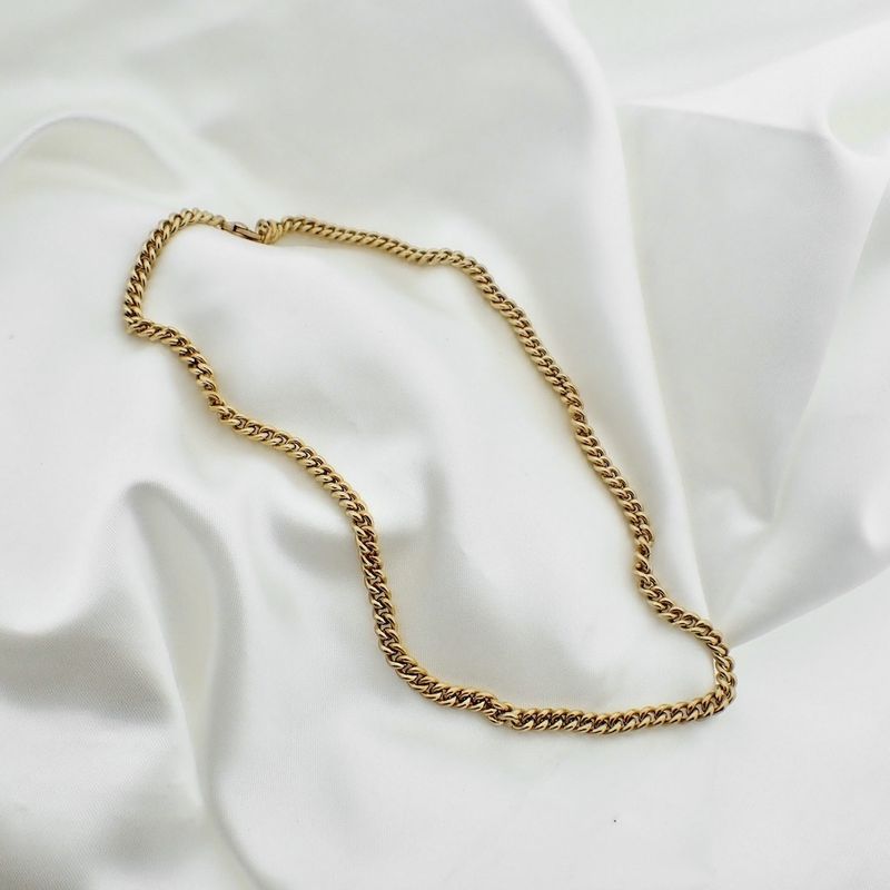 Image 2 of Gold gourmet link chain | 50.5 cm