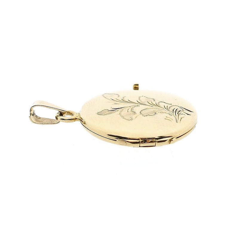 Image 7 of 14 Karat Gold Medallion Pendant