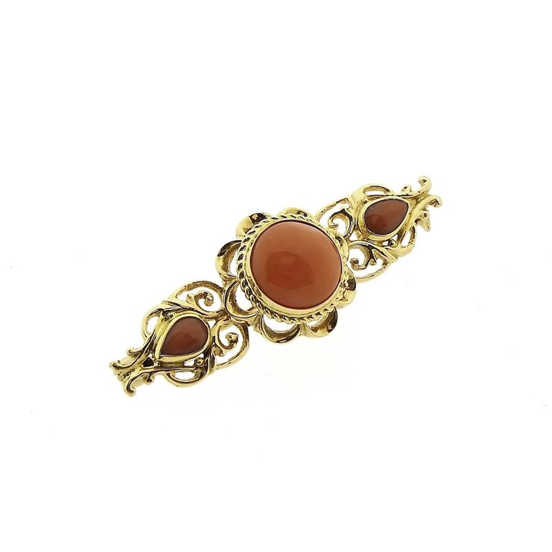 Image 3 of Antique gold brooch with blood coral